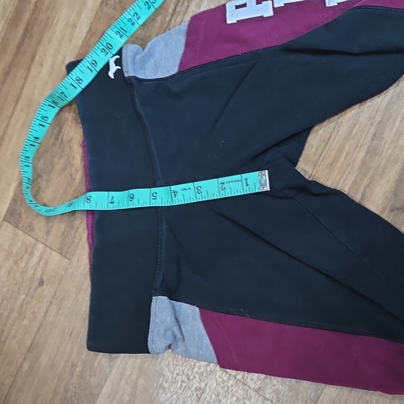 VS PINK MAROON/BLACK/GREY COLORBLOCKED YOGA PANTS SIZE XS - Picture 8 of 11
